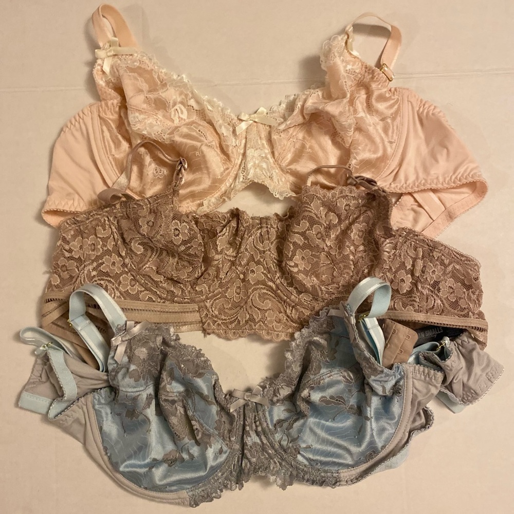 JOAN SMALLS 34D Lace Bow Bra Bundle